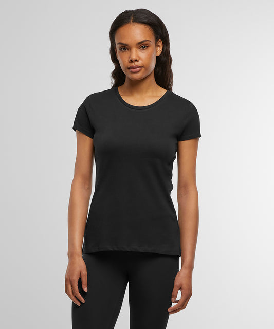 Women's basic tee