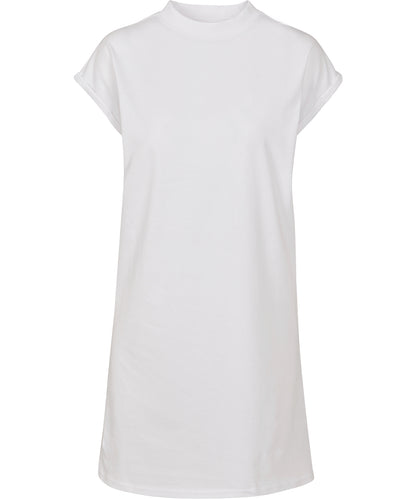 Women’s extended shoulder dress