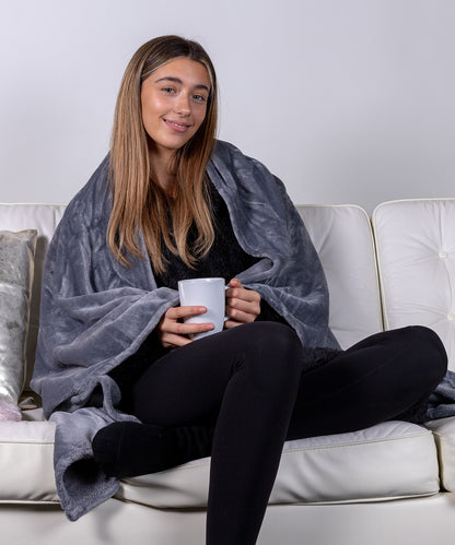 Eskimo-style blanket