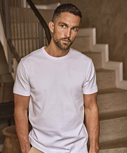Interlock tee (520)